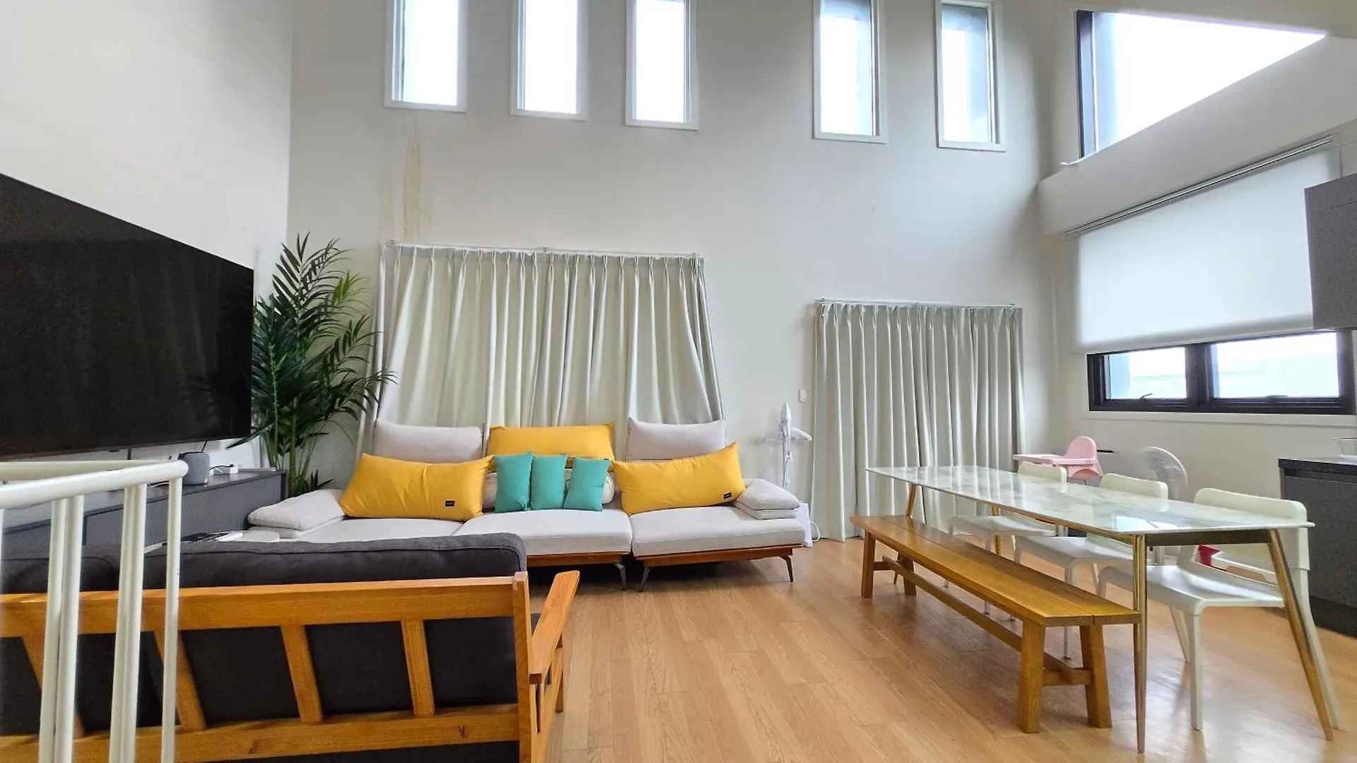 Rare House 1 Hotel Incheon Guest house